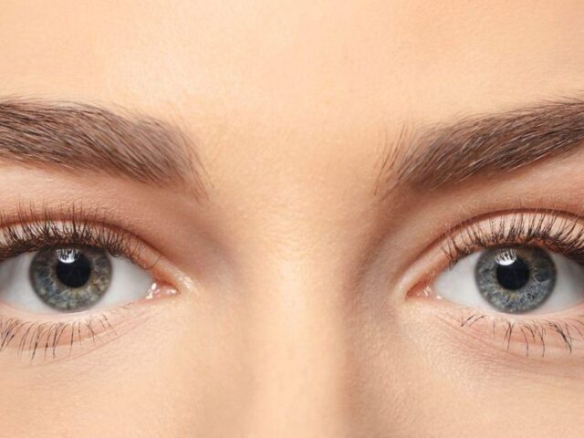 Nhấn mí có thay đổi vận mệnh